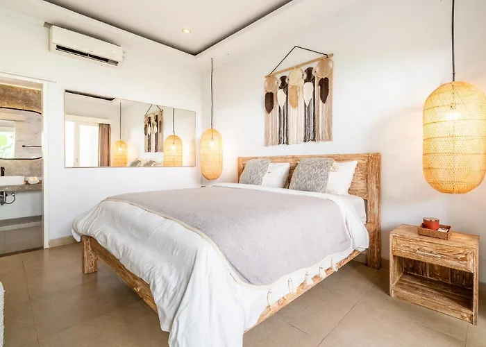 Jungle Amaranth - Exclusive 3br Retreat With Pool, Modern Amenities And Location 别墅 *