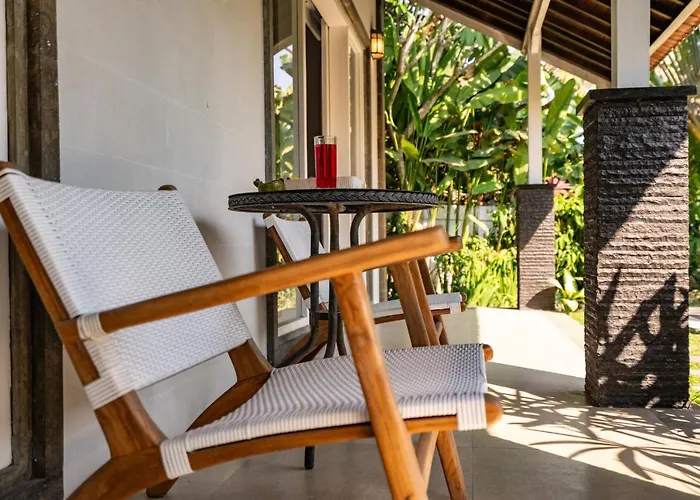 Jungle Amaranth - Exclusive 3br Retreat With Pool, Modern Amenities And Location 别墅 *