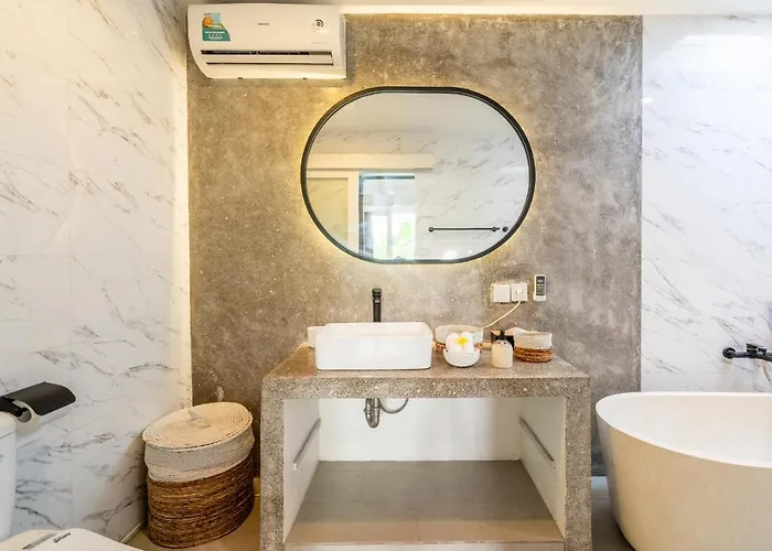 Jungle Amaranth - Exclusive 3br Retreat With Pool, Modern Amenities And Location * 坎古