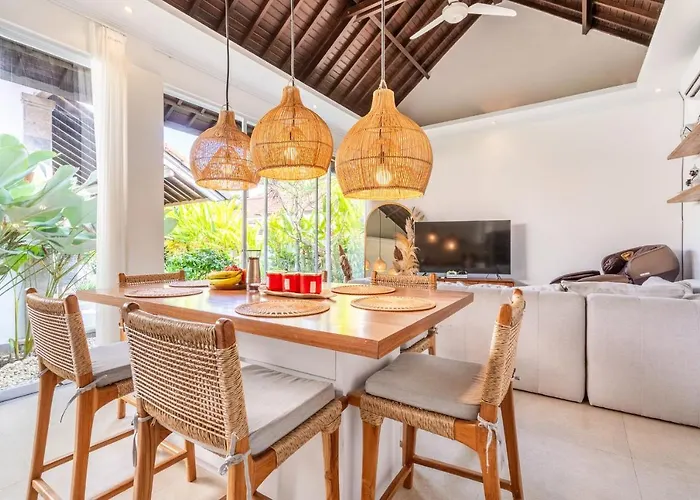 Jungle Amaranth - Exclusive 3br Retreat With Pool, Modern Amenities And Location 别墅 *